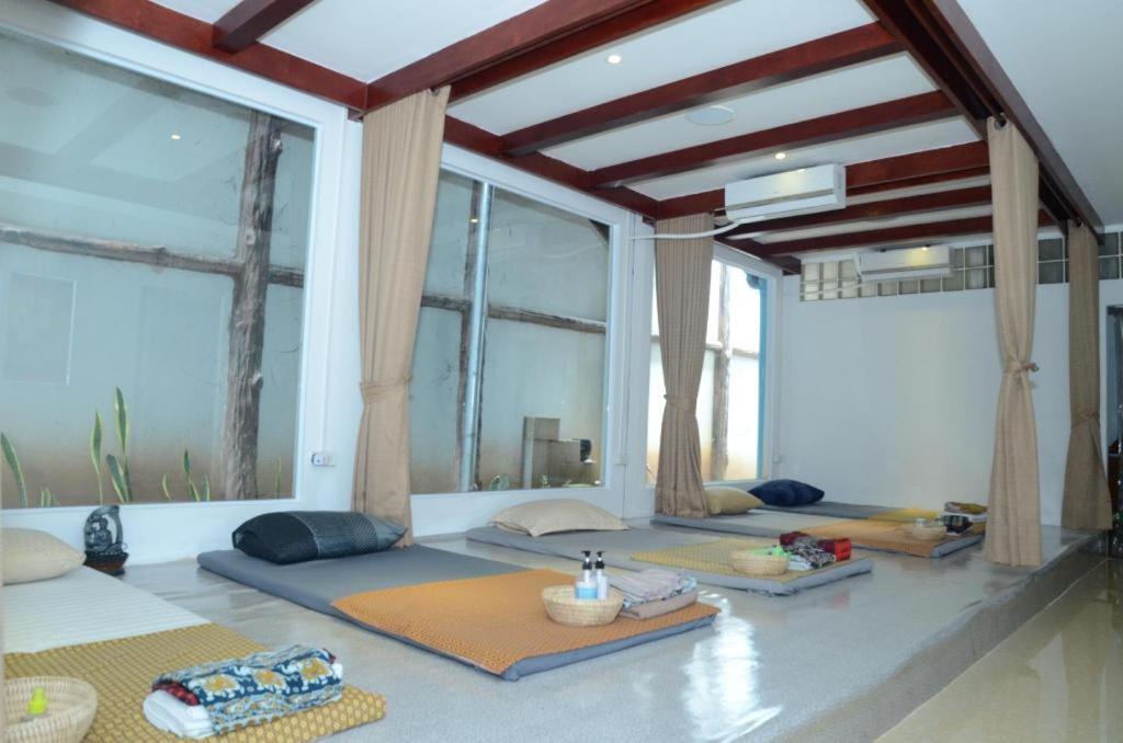Leuxay Hotel Vientiane Exteriör bild