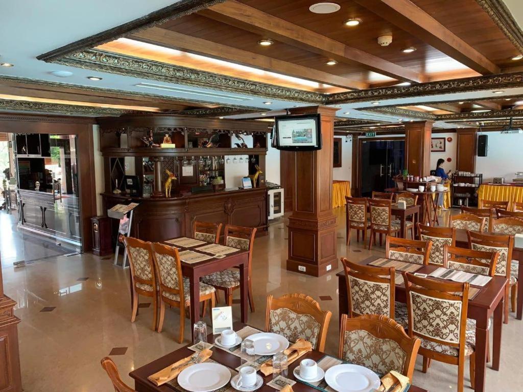 Leuxay Hotel Vientiane Exteriör bild