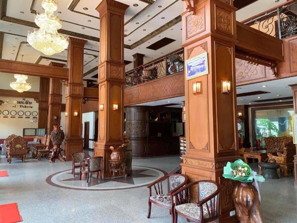 Leuxay Hotel Vientiane Exteriör bild