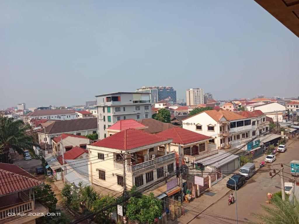 Leuxay Hotel Vientiane Exteriör bild