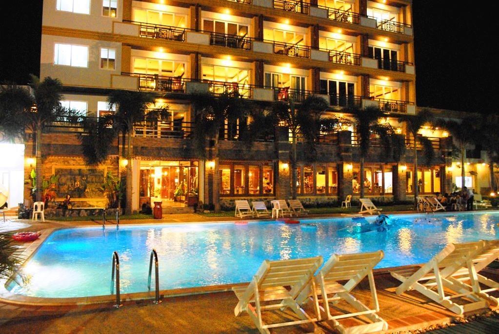 Leuxay Hotel Vientiane Exteriör bild